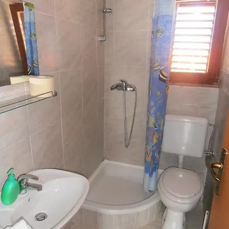 Apartament Vala *